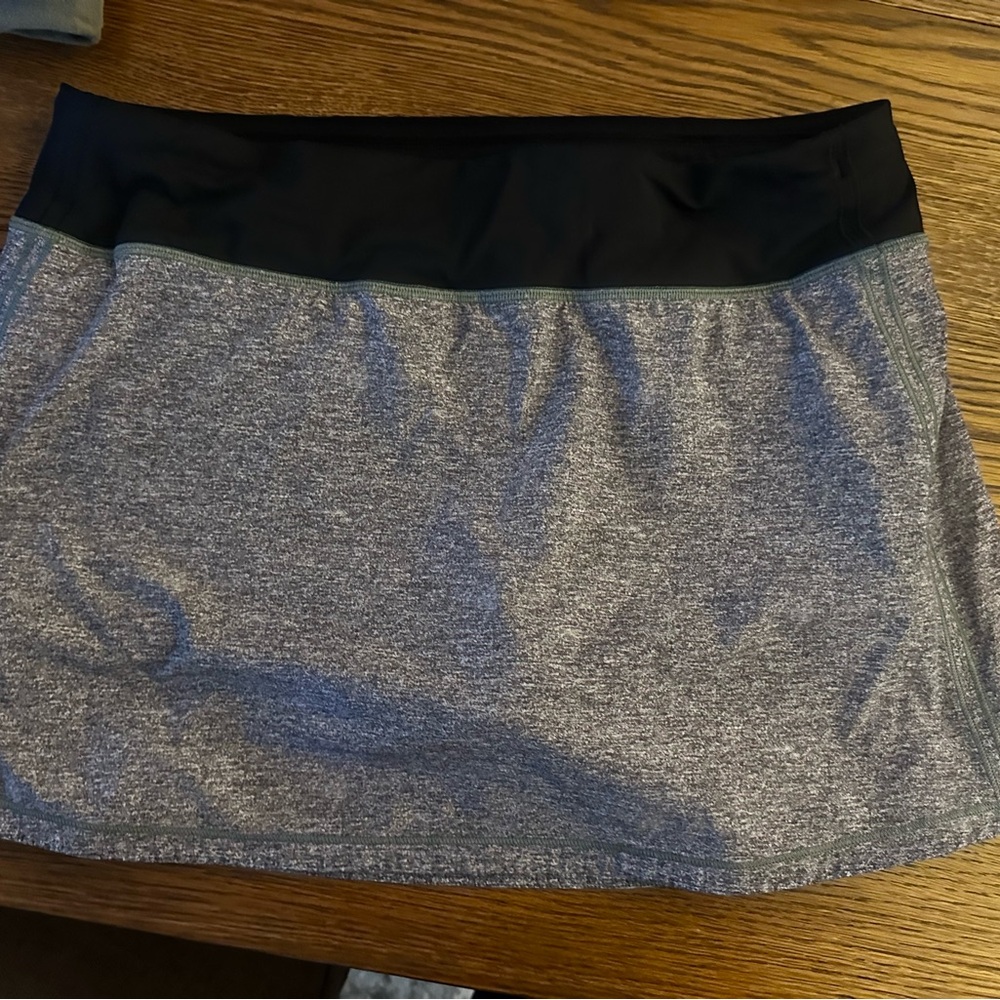 Lululemon Athletic Women's Skirt, Gray Size 10 Tall